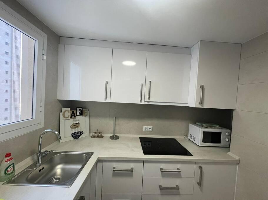 Centro Primera Linea Con Piscina Apartment Benidorm Bagian luar foto